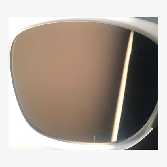 Maui Jim  Wakea MJ 745-05CM Matte Crystal / Grey Polarised with Blue Mir…